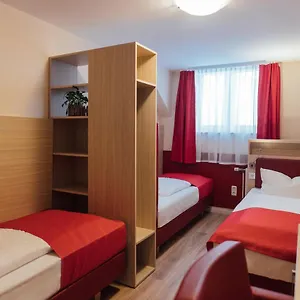 *** Hotel Hamburger Perle Německo