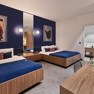 Kepler Club Sabiha Goekcen Airport - International Transit Area Kapselhotel Istanbul