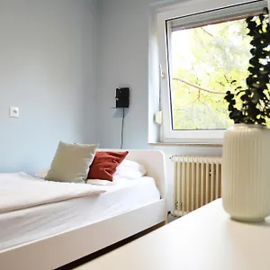 Hotel 1, 2, Sleep Messe