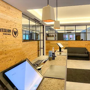 Vi Vadi Bayer 89 Otel Münih